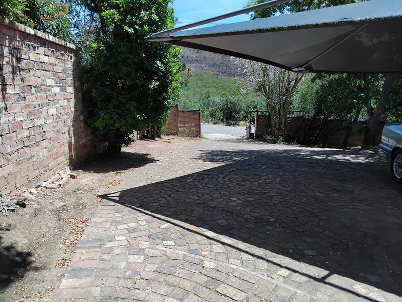 1 Bedroom Property for Sale in Grahamstown Eastern Cape